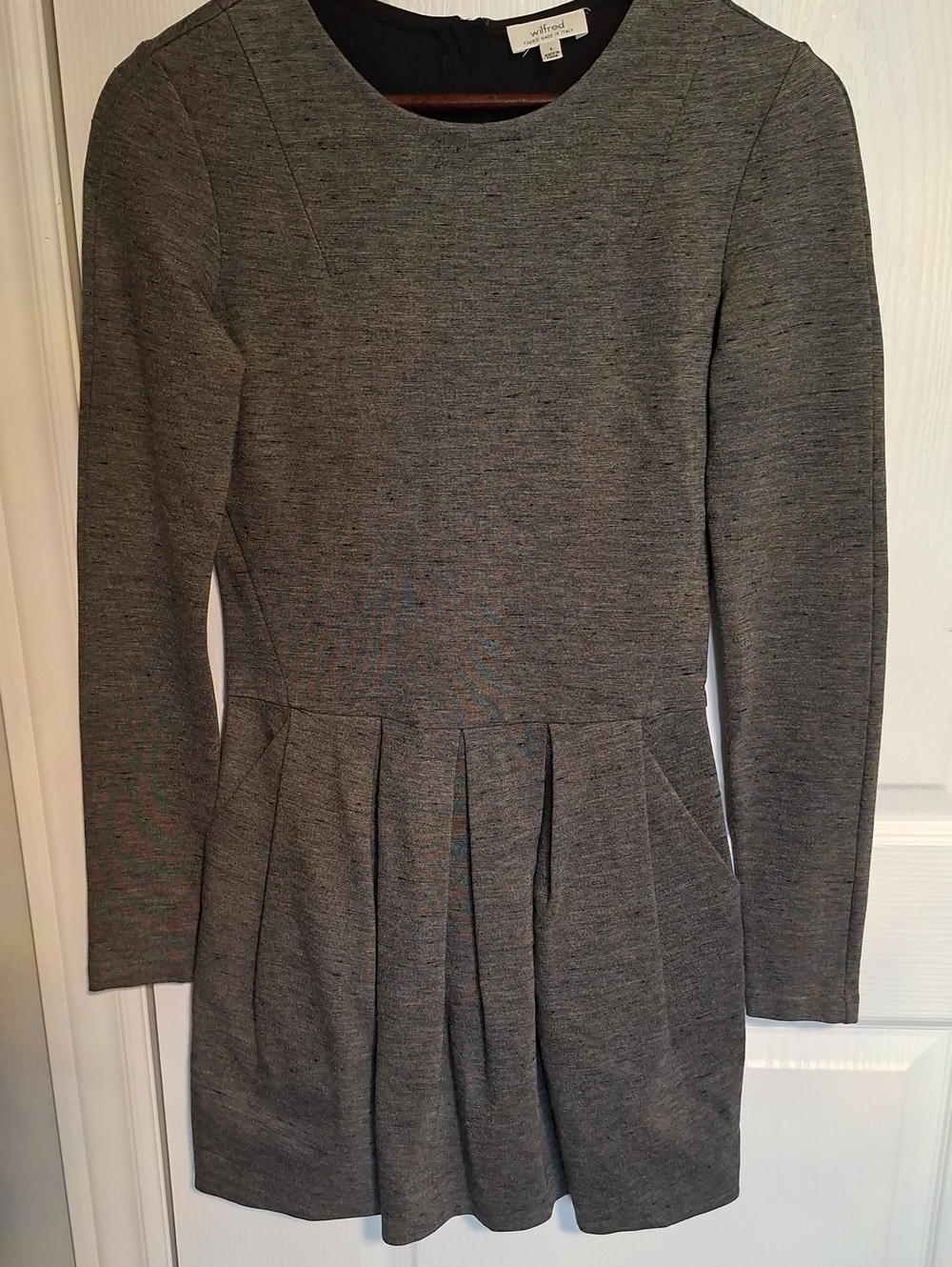 Wilfred Heather Gray Long-Sleeve Pleated Dress